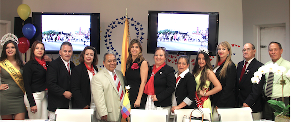 Anuncian actividades por la Independencia de Colombia, presididos por Don Rafael Castelar, el Centro Cívico Cultural de Colombia y el Consulado General, se presenta calendario de festejos.
