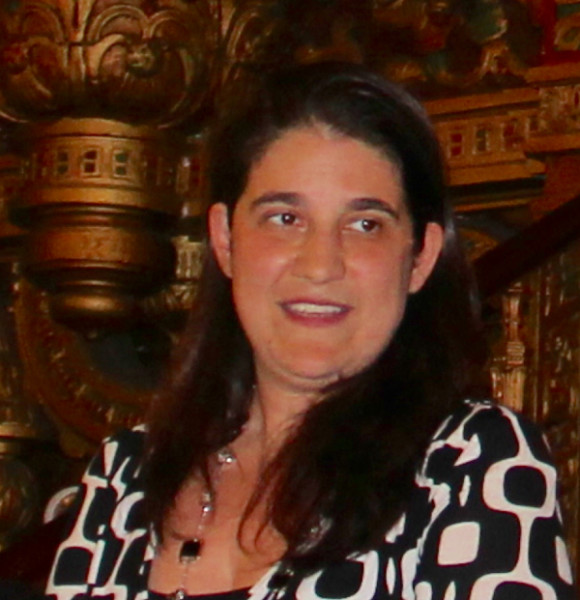 Angela Fern&aacute;ndez