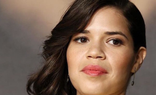 América Ferrera, por el contrario, sí regresará al frente de la segunda temporada de "Superstore", que se emite por NBC.