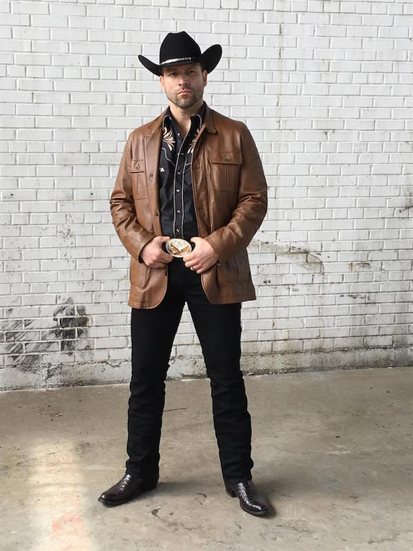 Fotografía promocional cedida por Usa Networks hoy, miércoles 14 de septiembre de 2016, del actor mexicano Rafael Amaya, quien tiene un papel especial en el último capítulo de "The Queen of the South", la versión anglosajona de la serie "La Reina del Sur".