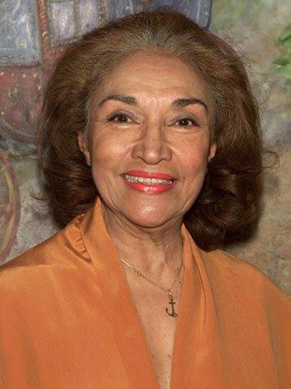 Miriam Colón
