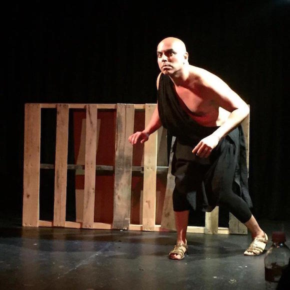 John Ch&aacute;vez en "Er&oacute;strato".