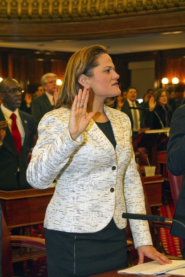 Melissa Mark-Viverito es la primera mujer boricua en ser designada Presidente del Consejo de la Ciudad de Nueva York. Representa al distrito 8 y fue electa en el 2014.