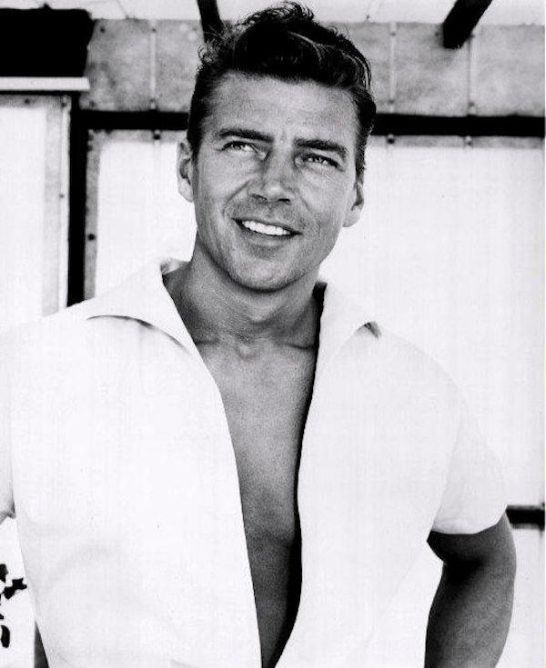 Mickey Hargitay en 1964.
