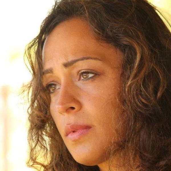 Dalia Davi.