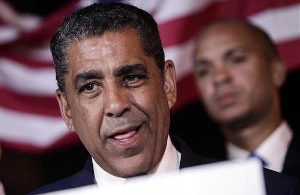 ADRIANO ESPAILLAT. Congresista electo por el distrito 13, siempre destaca su dura condici&oacute;n pasada &ldquo;sin papeles&rdquo; para que otros tambi&eacute;n puedan asumir retos importantes en sus vidas.