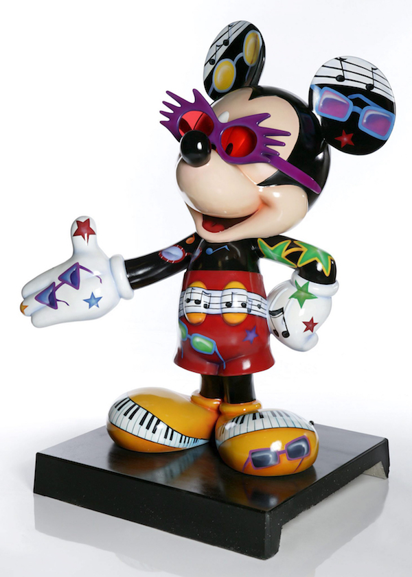 na imagen de Mickey Mouse, el ratÛn que lanzÛ la carrera profesional de Walt Disney, en honor de su 75 aniversario.