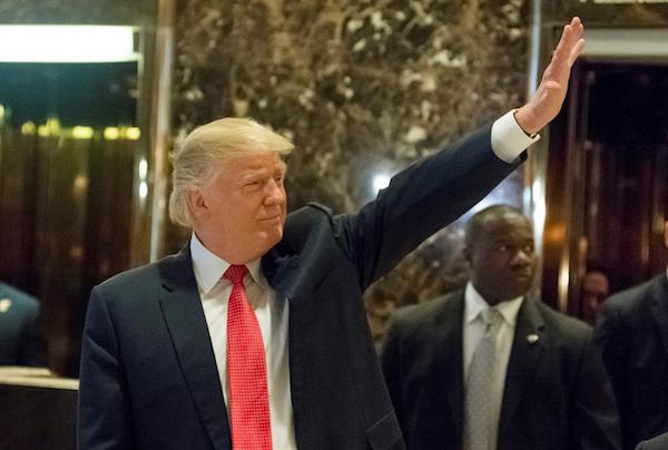 El presidente electo estadounidense, Donald Trump en la Trump Tower de Nueva York.
