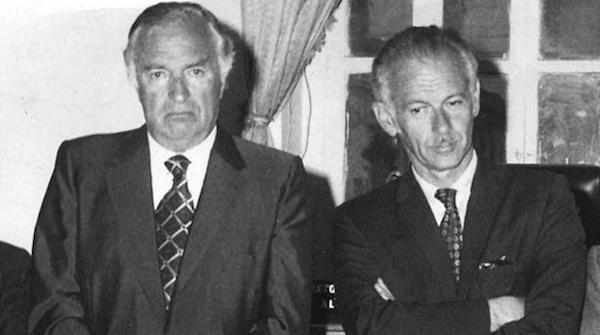 Galo Plaza y Sixto Dur&aacute;n, dos Ex Alcaldes de Quito y Presidentes del Ecuador nacidos en Estados Unidos, cuando sus padres eran parte del servicio diplom&aacute;tico. Los dos estudiaron la universidad en Estados Unidos y aportaron con trabajo futurista, a un progreso real de la ciudad y de la naci&oacute;n.