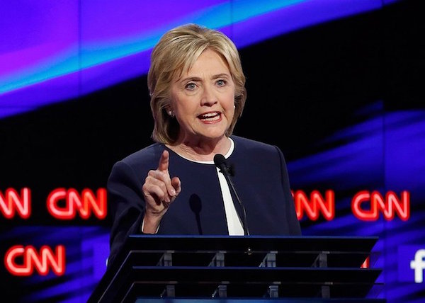 En julio del 2016 Hillary Clinton hace historia al ser la primera mujer en la historia de Estados Unidos nominada candidata para presidente de la nación.