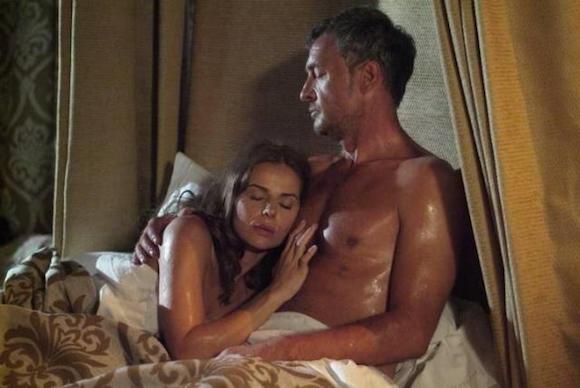 Miryam Gallego y Francis Lorenzo, "&Aacute;guila roja". 