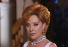 JACQUELINE ANDERE