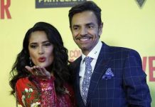 Los actores mexicanos Salma Hayek (i) y Eugenio Derbez (d)
