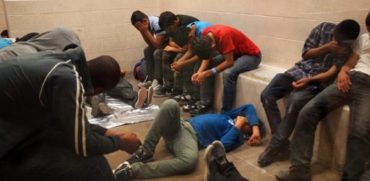 Los centroamericanos representan más de la mitad de los casos pendientes por resolver en las cortes de inmigración del país y esa demora de años