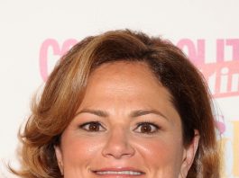 Presidenta del concejo de NY acusa presidente Senado Puerto Rico discrimen LGBT Los políticos y autoridades que pretenden regular el funcionamiento de Uber son percibidos como cómplices en la protección de un sistema afín a las compañías de taxis, pero un inconveniente para los clientes.