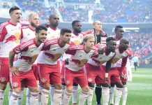 Red Bulls y New York City comparten liderato en el Este Mike Grella marcó su primer gol en la MLS y el gol número 1.000 en la historia de los NY Red Bulls.
