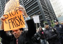 Policia de Nueva York ha reducido drásticamente ‘Stop & Frisk’, inimaginable hace solo cinco años atrás, cuando se paraba y revisaba a un promedio de 500 mil personas anualmente.