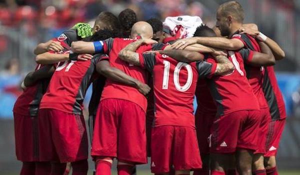 Se complet&oacute; la und&eacute;cima jornada de la Liga Profesional de Futbol de Estados Unidos (MLS) con el Toronto FC como gran triunfador y l&iacute;der destacado en la Conferencia Este. Foto Facebook Toronto FC.