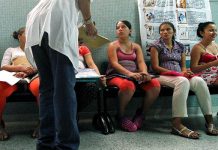 El Departamento de Salud de Nueva York informó hoy que 32 niños nacidos en la ciudad fueron diagnosticados con el virus del zika y todos los casos de contagio de la madre están relacionados con viajes.
