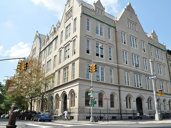 El Centro Clemente Soto V&eacute;lez es otra de las instituciones de ra&iacute;ces boricuas creado para promover la cultura de Puerto Rico en Nueva York, honrando la memoria del periodista, poeta y activista puertorrique&ntilde;o.
