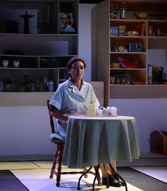 Alicia Cer&oacute;n interpreta a Aurora. 