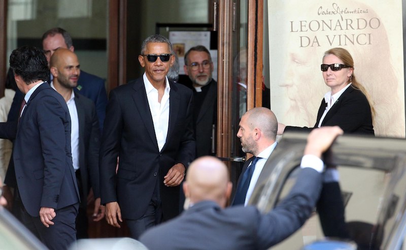 Obama visit&oacute; Italia durante su primer viaje p&uacute;blico como expresidente. 