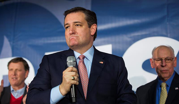 SENADOR TED CRUZ se vocea como posible pieza de recambio si sale Jeff Sessions: &iquest;Y todos los insultos que recibieron sus familiares por parte de Trump no le han ense&ntilde;ado nada?