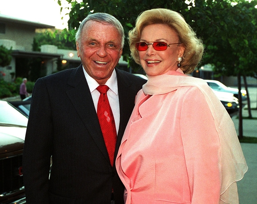 B&aacute;rbara Sinatra, Frank Sinatra.