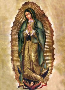 Devotos luchan por mantener el altar de su negrita en New Yersey.