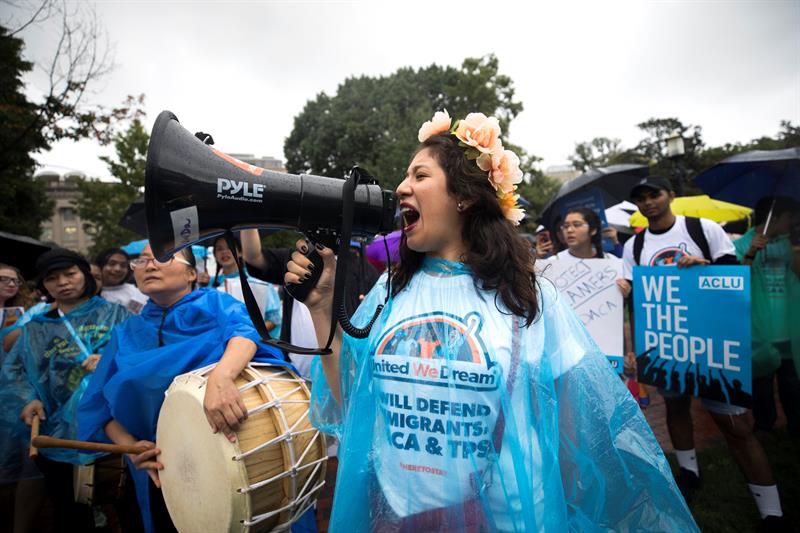 DACA, jovenes indocumentados que llegaron de ni&ntilde;os al pais y son conocidos como "so&ntilde;adores"