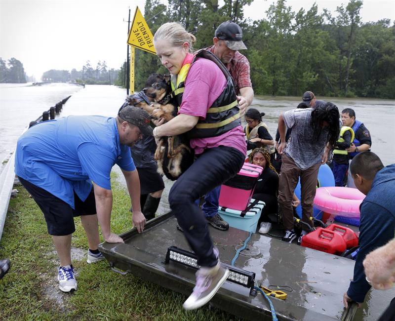 La tormenta tropical Harvey ha cumplido su amenaza destructiva