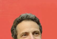 Entregan premio al ‘primer inmigrante en el espacio’ ¿QUÉ PROPONDRÁN Hillary Clinton y Donald Trump a los latinos de Nueva York?
