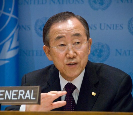 El secretario general de la ONU, Ban Ki-moon, advirtió hoy que la actual crisis de Corea "ha ido demasiado lejos" y aseguró que "el diálogo y las negociaciones son la única vía para resolverla".