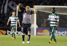 Liga de Campeones de la Concacaf: El chileno Suazo anota dos goles y pone al Monterrey cerca del título