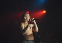 La banda puertorriqueña "Calle 13" rueda un documental en Cuba El compositor tuvo una presencia fuerte que transformó la percepción sobre Latinoamérica en la música clásica, impregnando a su música un fuerte sentimiento nacionalista y folclórico, sobretodo en su etapa inicial.