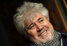 La última película de Pedro Almodóvar, "Los amantes pasajeros", ha recaudado en el fin de semana de su estreno en España 1.930.000 euros (unos 2,5 millones de dólares), lo que supone el mejor debut de toda la filmografía del director español, informó hoy la productora El Deseo.
