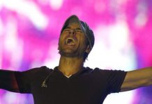 Enrique Iglesias consiguió tres Grammy Latino, a canción del año, mejor interpretación urbana y mejor canción urbana.