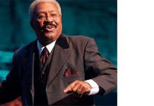 Los Grammy Latinos rinden tributo a lo mejor Rafael Ithier director de El gran combo.