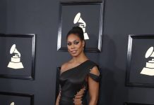 Grammy, pasarela extravagante y elegante