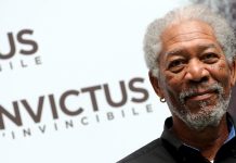 Morgan Freeman durante la presentación de uno de sus éxitos, “Invictus”.