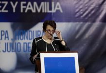 Canciller hondureña viaja a EEUU por reunión de presidentes de Centroamérica y Obama