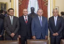 EEUU promete un trato humano a los menores inmigrantes pero exige esfuerzos