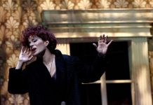La Edith Piaf caraqueña llega a Miami La actriz y cantante venezolana Mariaca Semprún estrena hoy en Miami Beach "Piaf, voz y delirio",