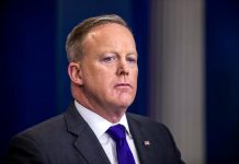 Dimite el portavoz de la Casa Blanca, Sean Spicer Se agudiza la crisis en el Gobierno de Estados Unidos, con la dimision del portavoz de la Casa Blanca ;Sean Spicer.