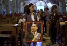 Chávez se encuentra en recuperación tres días después de operación
