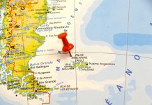 Con el referéndum de los próximos 10 y 11 de marzo, los habitantes de las Malvinas buscan enviar un mensaje al Gobierno argentino de que desean mantener la soberanía británica, según las autoridades locales de las islas.