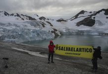 Alejandro Sanz pide la protección del Ártico en el primer día de su expedición