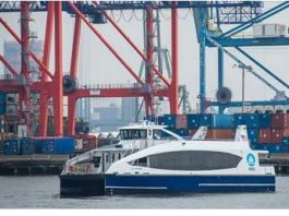 Nueva Ruta de ferry se inauguró este martes conectando Queens-Roosevelt Island-Manhattan