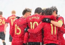 Cuatro invictos y el venezolano Martínez, líder goleador con un "hat trick"