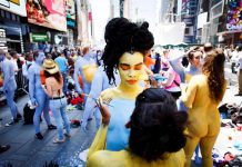 "Body painting" en Times Square